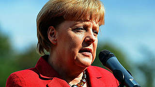 Gratuliert den DFB-Frauen: Angela Merkel © Bongarts/GettyImages
