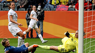 Lauren Cheney trifft zum 1:0: Die USA steht zum dritten Mal im WM-Finale © Bongarts/GettyImages