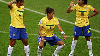 Jubeltrio: Brasiliens Rosana, Cristiane und Marta (v.l.) © Bongarts/Getty Images