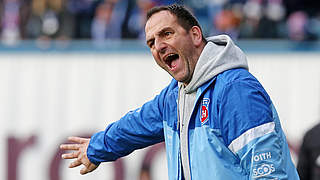 Peilt das 17. Spiel ohne Niederlage an: Heidenheim-Trainer Frank Schmidt © Bongarts/GettyImages