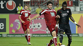 Duell um den Ball: Lauterns Florian Dick (l.) gegen Danny da Costa vom FCI © Bongarts/GettyImages