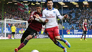 Duel in Hamburg: Nurembergs Angha (l.) and Arslan © Bongarts/GettyImages