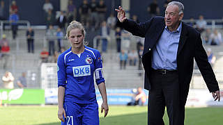 Wünscht sich eine gute Ausgangsposition für das Rückspiel: Potsdam-Coach Schröder (r.) © Kuppert