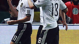 Jubeln über den Treffer: Miroslav Klose, Lukas Podolski und Toni Kroos © Bongarts/GettyImages