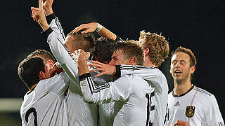 Vierter Sieg im vierten Spiel: Die U&nbsp;20-Männer in Jubelpose © Bongarts/GettyImages