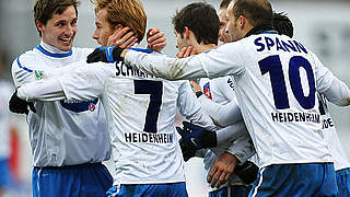 Jubel bei Heidenheim: Torschütze Marc Schnatterer (M.) © Bongarts/GettyImages