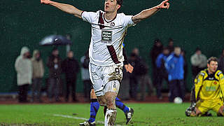 Hat-trick: Lautern-striker Srdjan Lakic © Bongarts/GettyImages