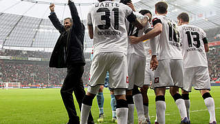 Kopf wieder frei: Jubel bei Lucien Favre © Bongarts/GettyImages