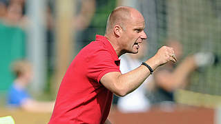 Klare Niederlage im Hamburger Derby: Victorias Trainer Lutz Göttling © Bongarts/GettyImages