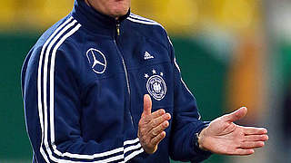Muss seine Viererkette umbauen: der DFB-Trainer Frank Wormuth © Bongarts/GettyImages