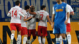 Erster Heimsieg nach knapp zwei Monaten: Der 1. FC Köln jubelt © Bongarts/GettyImages