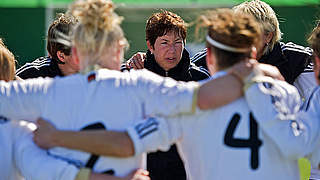Schwört ihr Team auf die EM ein: DFB-Trainerin Maren Meinert © Bongarts/GettyImages
