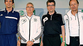 Zusammentreffen der Schiris in Grassau: Aytekin, Fröhlich, Fandel und Krug (v.l.) © Bongarts/GettyImages