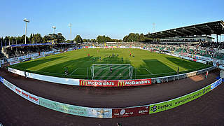 Ausverkauft: das Preußenstadion beim West-Schlager gegen Duisburg © Bongarts/GettyImages