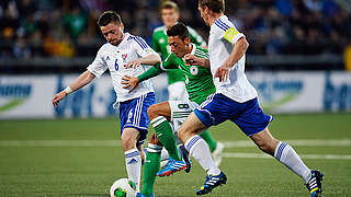 Tough to stop: Mesut Özil (centre) © Bongarts/GettyImages