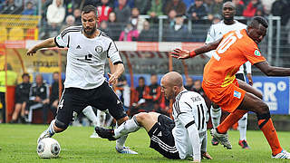 Bleibt Elversberg erhalten: Wenzel (l.) © Bongarts/GettyImages