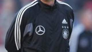 DFB-Teamchef<br> Rudi Völler © Bongarts