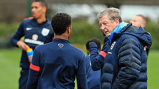 Relying on benchwarmers: Roy Hodgson (r) © Bongarts/GettyImages