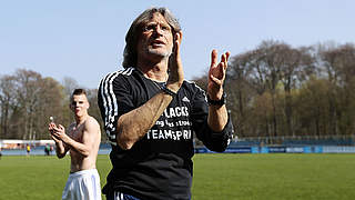 Große Verdienste um S04: Norbert Elgert © Bongarts/GettyImages