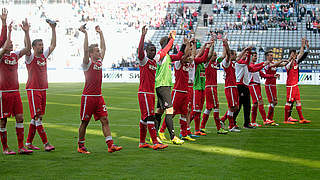 Sieg gegen Bielefeld: Der 1. FC Köln feiert © Bongarts/GettyImages