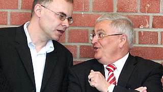 Erfolgreiche Idee: Ulf Gebken (l.) und DFB-Präsident Dr. Theo Zwanziger © 