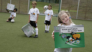 In Berlin wurde Samstag ein Mini-Spielfeld eingeweiht © Bongarts/GettyImages