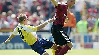 Nürnbergs Andreas Wolf (r.) im Duell mit dem Hamburger Stephan Rahn © Bongarts/GettyImages