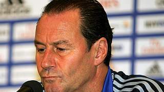 HSV-Trainer Huub Stevens © 