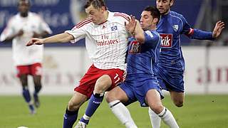 HSV-Torschütze Ivica Olic und Marc Pfertzel (r.) © Bongarts/GettyImages