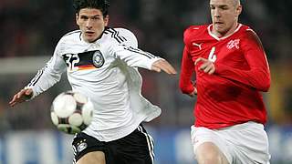 Mario Gomez (l.) im Spiel gegen die Schweiz © Bongarts/GettyImages