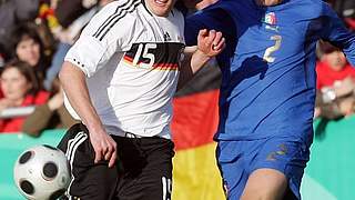 Christian Sauter (l.) im Zweikampf mit Michael Cia ©  Bongarts/GettyImages