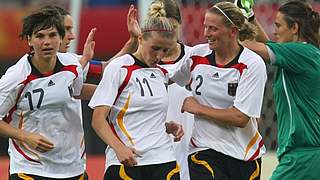 Die DFB-Frauen bejubeln den Viertelfinal-Einzug © Bongarts/GettyImages