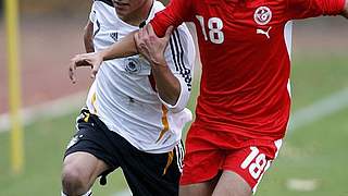 Özkan Yildirim (l.) im ersten Spiel gegen Tunesien © Bongarts/GettyImages 