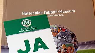 Stimmkarten beim DFB-Bundestag 2009 © Bongarts/GettyImages