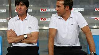 Joachim Löw (l.) und Assistenztrainer Hansi Flick © Bongarts/GettyImages