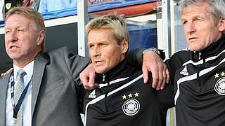 Trainer-Trio auf dem Weg zum Triple: Hrubesch, Nörenberg und Kowarz (v.l.) © Bongarts/GettyImages