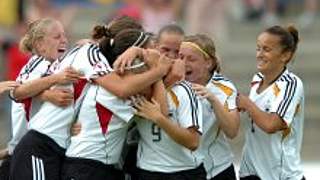 Jubel bei den deutschen U 19-Frauen © Bongarts/Getty Images
