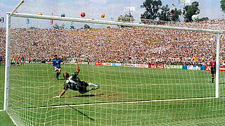 Fehlschuss im WM-Finale 1994: Baggio © imago