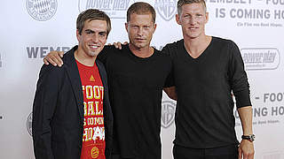 Posieren bei der Premiere in München - Lahm, Schweiger und Schweinsteiger (v.l.) © imago