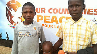 "Four Countries 4 Peace" in Burundi: eine bunte Mischung aus Dialog, Sport und Spaß © DFB