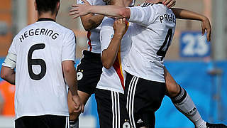 Eine Runde weiter: Jubel beim deutschen Team © FIFA