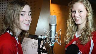 Singen im Studio und danach Fußballspielen © Bongarts/GettyImages