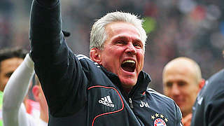 Der Rekord-Titel ist perfekt: Bayern-Trainer Jupp Heynckes © Bongarts/GettyImages