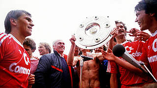 Jubel beim Meister: Bayern an der Spitze © Imago