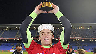 Club World Cup champion and World’s Best Goalkeeper: Neuer © imago