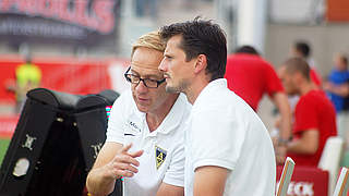Co-Trainer Reiner Plaßhenrich (r.): "Ehrlich gesagt, tut es schon etwas weh" © mspw
