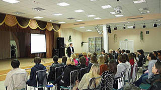 DFB Consulting trained the airport volunteers in the four Ukrainian Host Cities © Bongarts/GettyImages