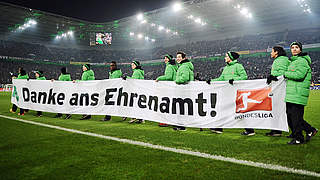 Von der Bundesliga bis in 3. Liga: "Danke!" © Bongarts/GettyImages