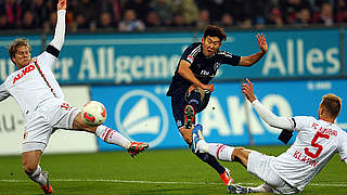 Nicht zu stoppen: Heung-Min Son trifft zum 1:0 für den Hamburger SV © Bongarts/GettyImages