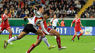 Fatmire Bajramaj scores the second goal © Bongarts/GettyImages